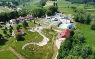 Fotografie Zesp&oacute;ł Pałacowo-Parkowy Hadle Szklarskie 2