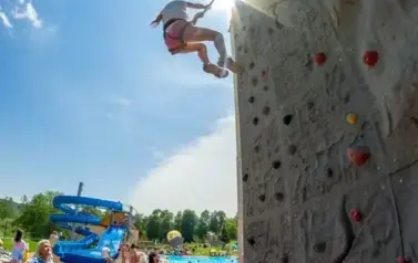 Fotografie Zesp&oacute;ł Pałacowo-Parkowy Hadle Szklarskie 3